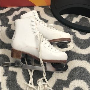 ice skates